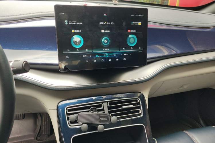 Used BYD Qin PLUS 2021 DM-i 55KM Flagship Model Audio And AC Panel