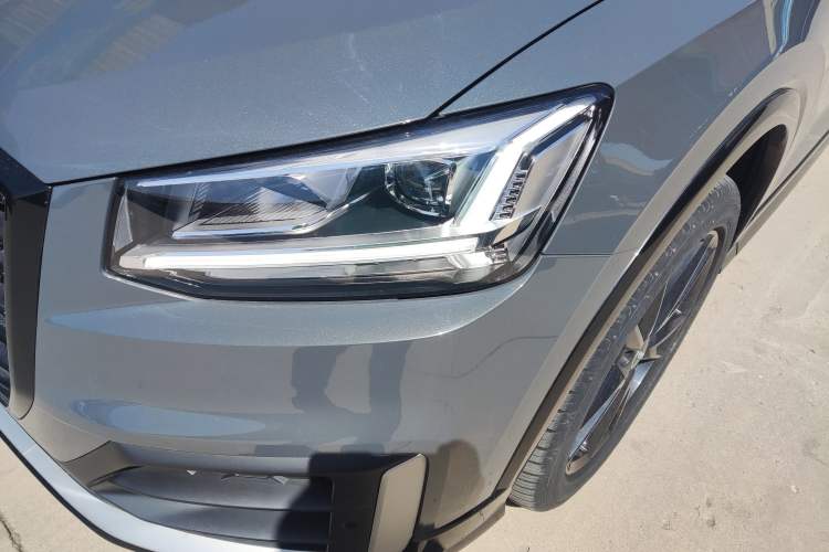Used Audi Q2L 2021 35 TFSI Fashion Dynamic Model Left Front Headlight
