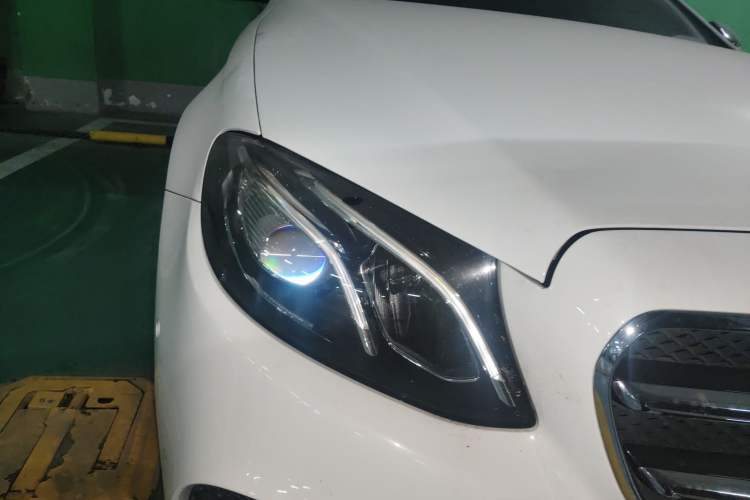 Used Mercedes-Benz E-Class (Import) 2019 E 260 Sport Edition
