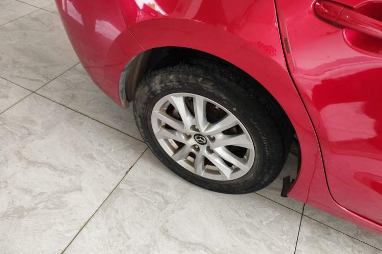 Used Mazda Mazda 3 Axela 2019 Cloud-Controlled Sedan 1.5L Automatic Luxury Model China VI Standard
