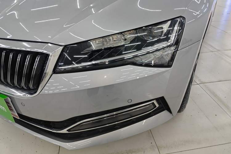 Used Skoda Superb 2023 Facelifted TSI280 DSG Luxury Edition

