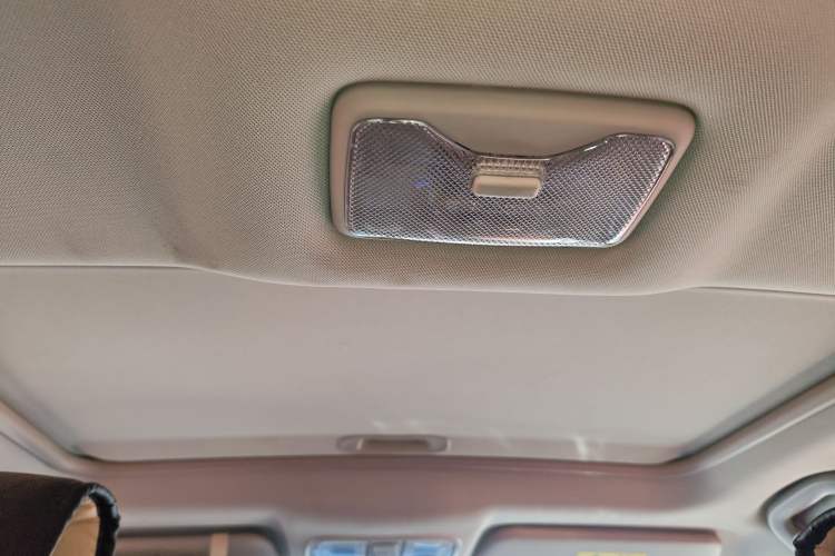 Used Changan CS35 2016 1.6L Automatic Luxury Model China IV Standard
