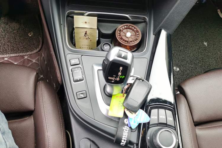 Used BMW 3 Series 2018 320Li xDrive Fashion Model
