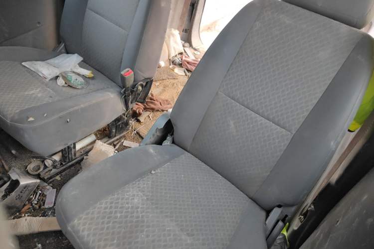 Used Dongfeng Shuaike 2011 1.6L Manual Comfort 7-Seater Left Rear Seat