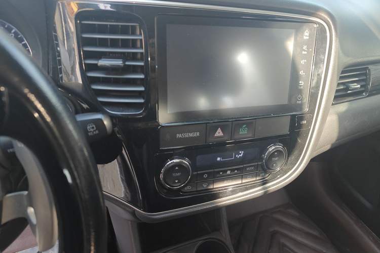 Used Mitsubishi Outlander 2016 2.4L 4x4 Elite Edition 5 Seats