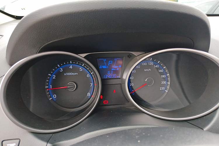 Used Hyundai ix35 2015 2.0L Automatic 2WD Smart Version China V Standard