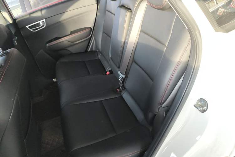 Used Kia KX3 2015 1.6L Automatic Two-Wheel Drive GLS