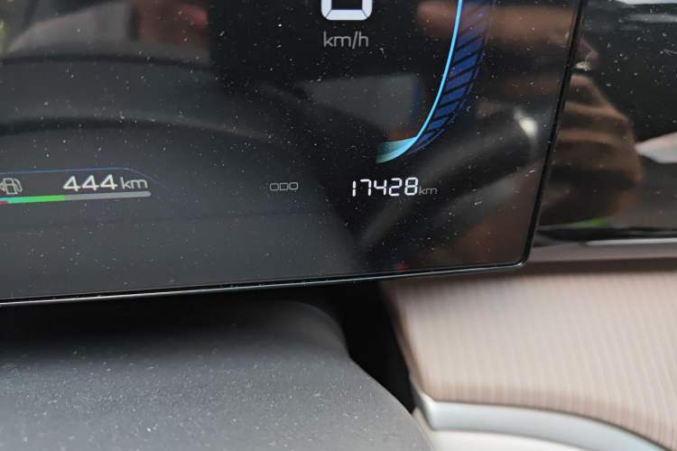 Used BYD Song Pro New Energy 2023 Champion Edition DM-i 71KM Navigation Model