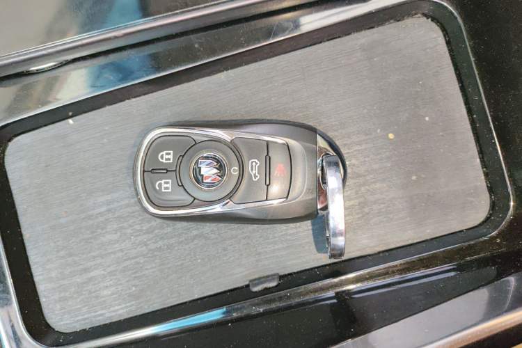 Used Buick GL8 2023 ES Lu Zun Comfort Model