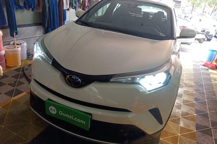 Used Toyota IZOA 2020 2.0L Yi Xiang CARE