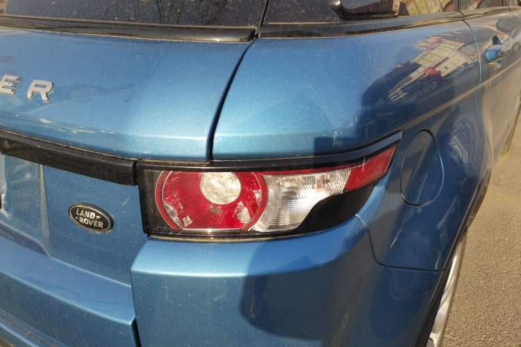 Used Land Rover Range Evoque 2013 2.0T 5-Door Ignite Edition Right Rear Taillight