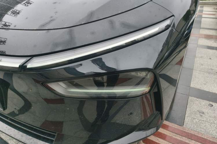 Used XPeng P7+ 2024 Long-Range Max Left Front Headlight