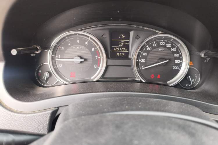 Used Suzuki Alivio 2015 1.6L Manual Comfort Model
