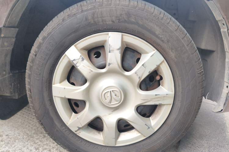 Used BAIC Weiwang M30 2015 1.5L Basic Version DAM15