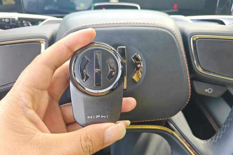 Used HiPhi X 2021 Founder Edition 6-seater
