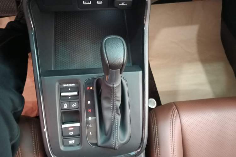 Used Honda CR-V 2024 240TURBO Two-Wheel-Drive Active Version 5 Seats
