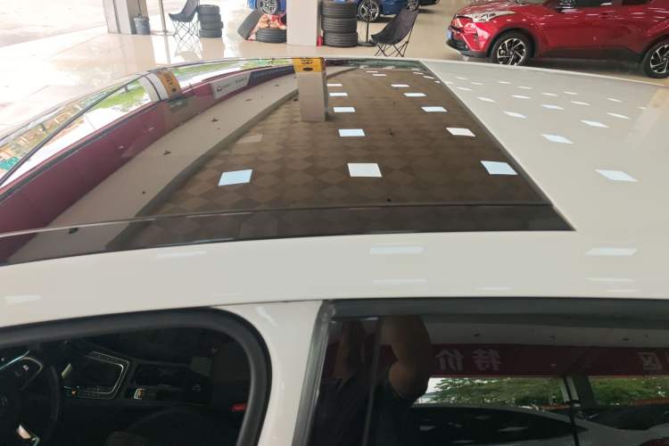 Used Volkswagen Golf GTI 2018 2.0 TSI GTI Roof