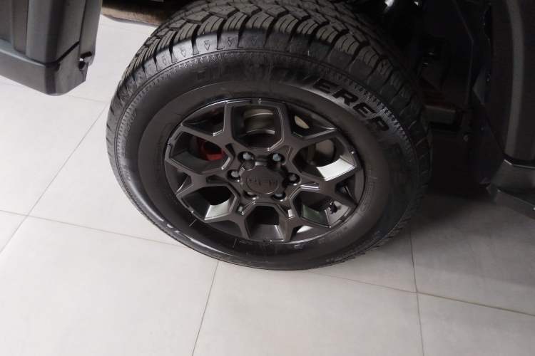 Used BAIC Off-Road BJ40 2023 2.0D Automatic Four-Wheel Drive Blade Hero Edition Adventurer Type
