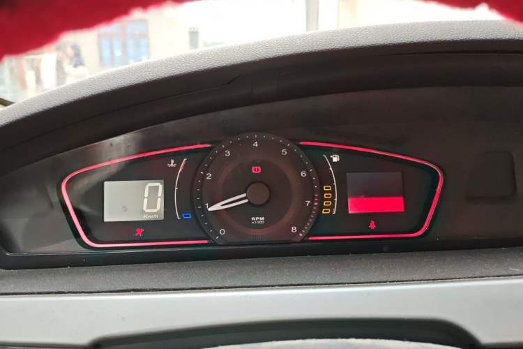 Used Roewe 550 2013 Classic Edition 550 1.8L Manual Luxury Model Instrument Cluster