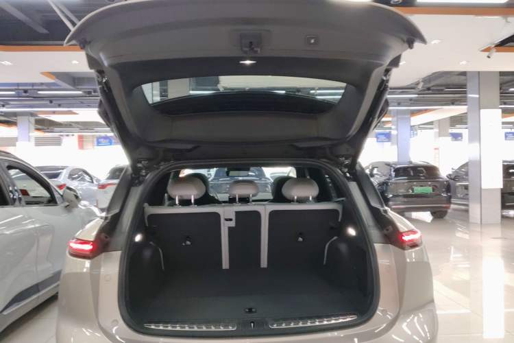 Used Nio ES6 2023 75 kWh
