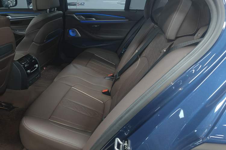 Used BMW 5 Series 2021 530Li Luxury Edition M Sport Package
