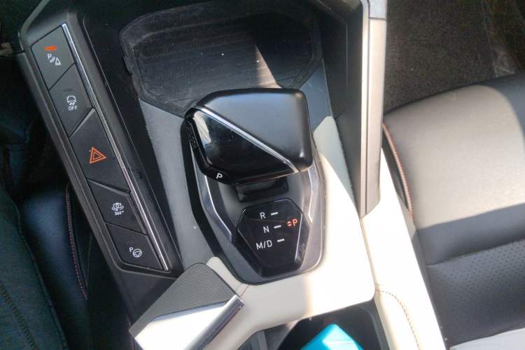 Used Lynk & Co 06 2020 1.5T Tech Pioneer Edition