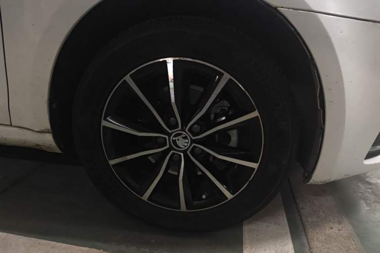 Used Skoda Octavia 2017 1.6L Automatic Smart Drive Edition
