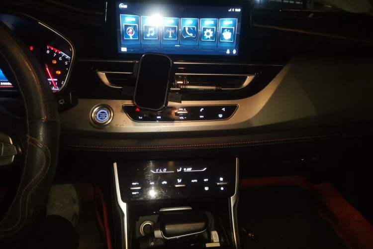 Used CHANGAN CS75 2018 280T Automatic Smart Edition China V Standard