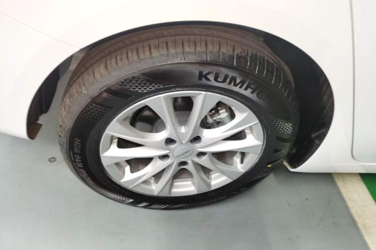 Used Roewe i5 2026 Model 1.5L CVT Luxury Version
