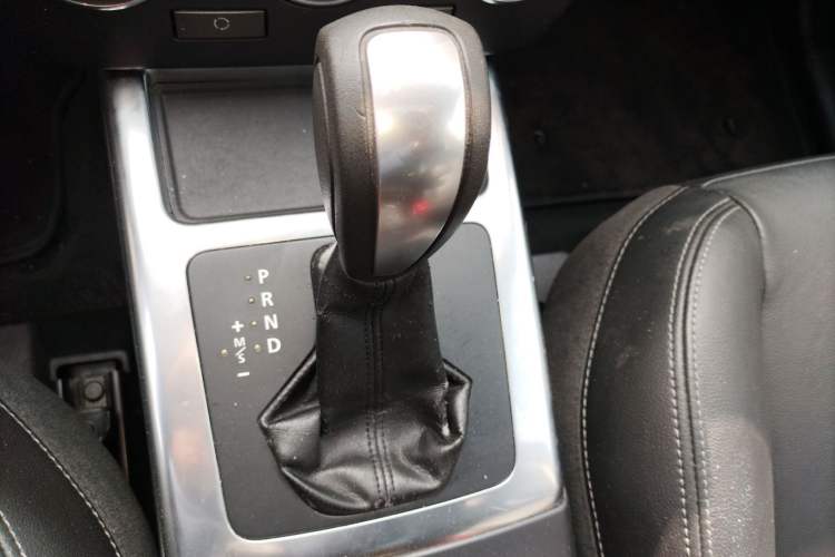 Used Land Rover Freelander 2 2014 2.0T Si4 SE Gasoline Version Gear Lever