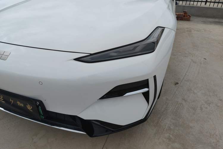 Used Geely Galaxy E8 2025 575 km Intelligent Driving Edition Left Front Headlight