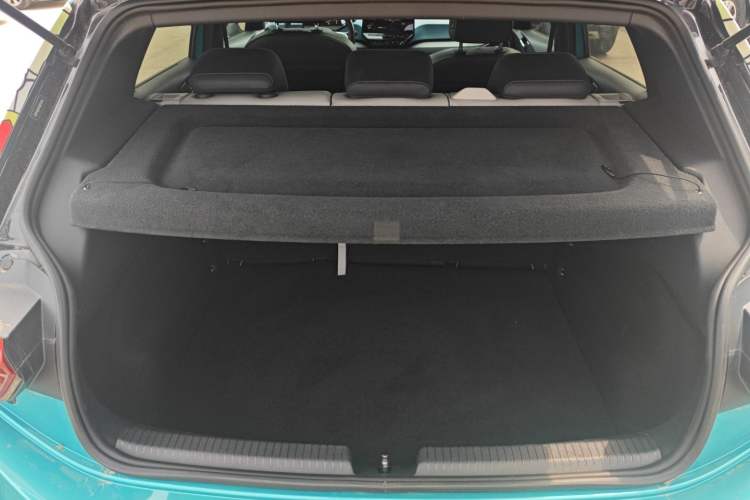 Used Volkswagen ID.3 2021 Pro Smart Edition Trunk