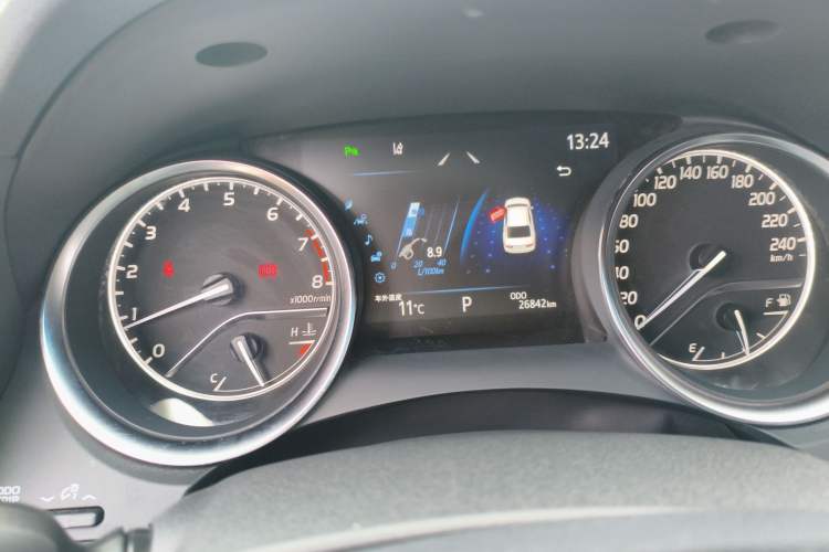 Used Toyota Camry 2019 Revised Version 2.0G Luxury Edition
