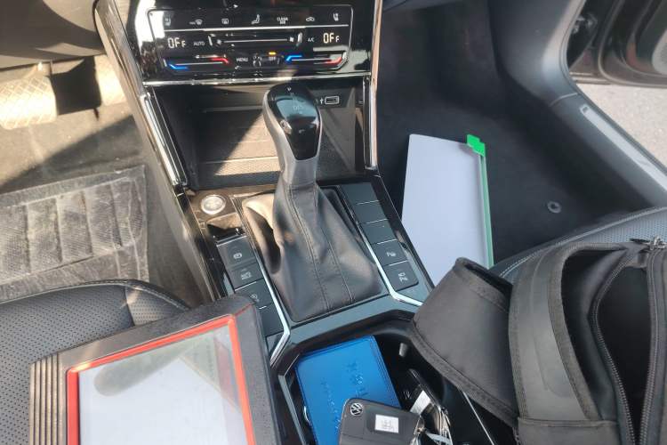 Used Volkswagen Passat 2024 380TSI Starry Luxury Edition
