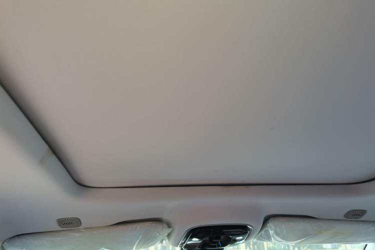 Used Chery Tiggo 8 L 2024 2.0T Two-Wheel Drive Standard Edition 5 Seats