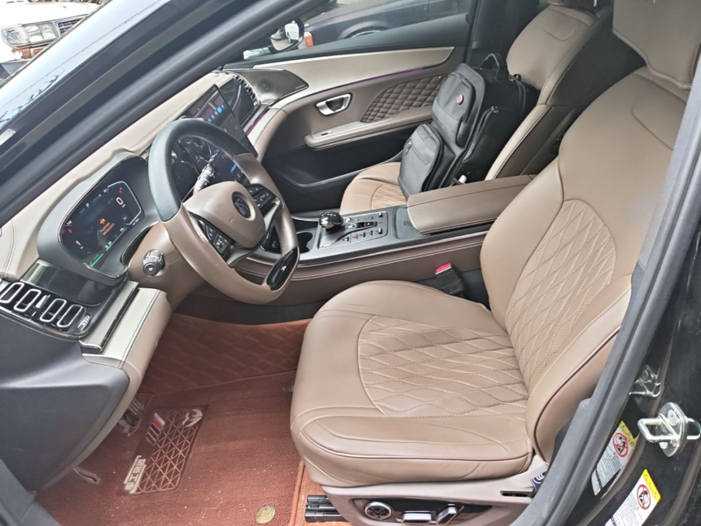 Interior delantero