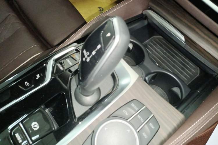 Used BMW 5 Series 2022 530Li Luxury Edition Premium Package