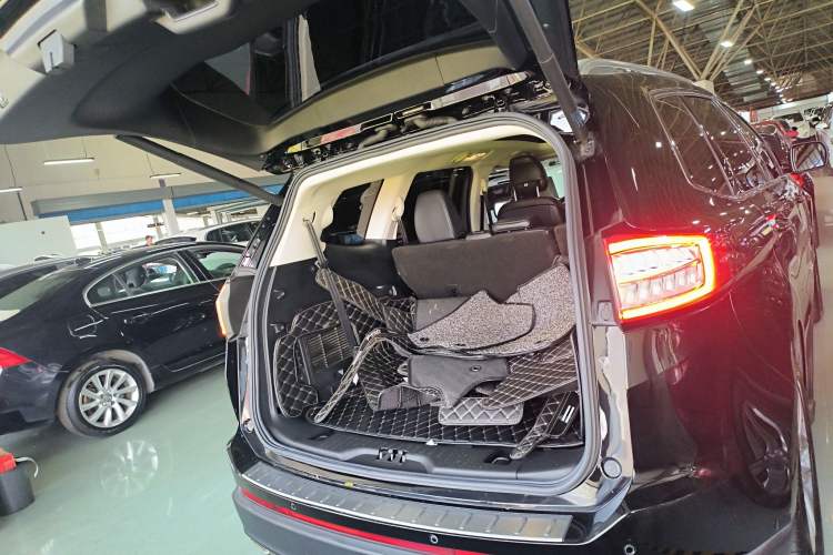 Used Ford Edge 2016 EcoBoost 245 Four-Wheel Drive Titanium 7-Seater