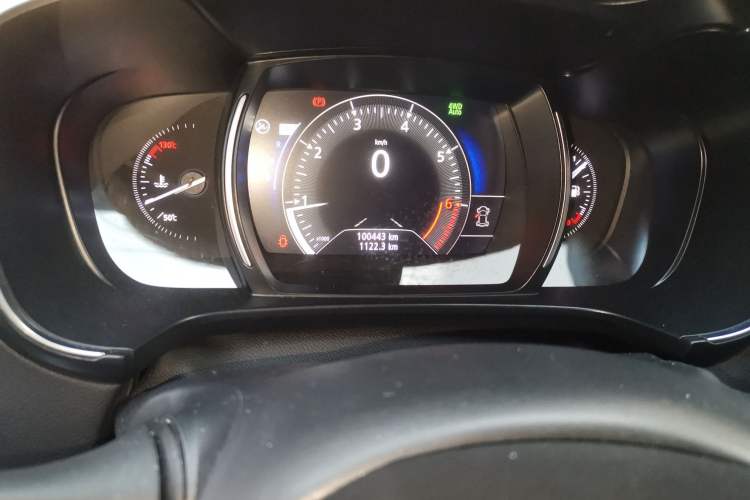 Used Renault Koleos 2017 2.5L 4x4 Flagship Edition
