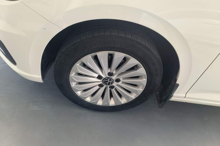 Used Volkswagen Lavida 2021 280TSI DSG Comfort Edition Exterior 4