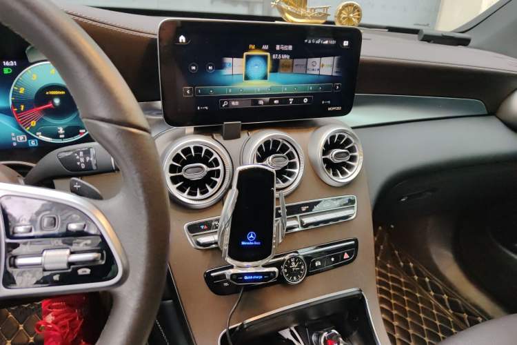 Used Mercedes-Benz GLC 2021 GLC 260 L 4MATIC Luxury Model
