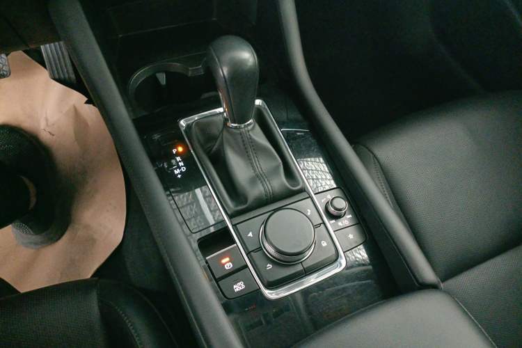 Used Mazda 3 Axela 2021 2.0L Automatic Zhiya Edition
