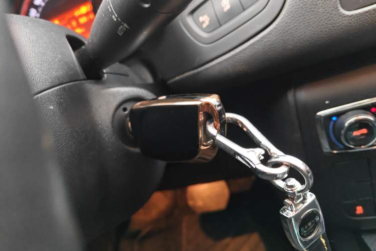 Used Citroen C5 2014 1.6T Automatic Luxury Model Vehicle Key