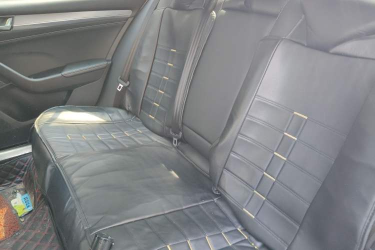 Used Skoda Superb 2019 TSI280 DSG Comfort Edition Left Rear Seat