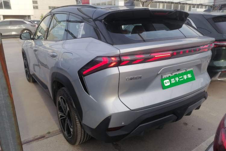 Used Geely Galaxy L7 2025 EM-i 115km Exploration+ Edition Exterior 2