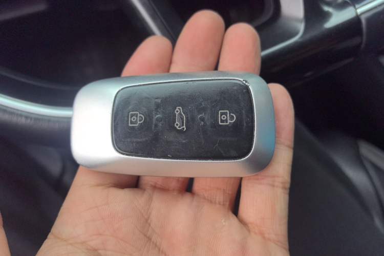 Used ENOVATE ME5 2021 1012 PRO
