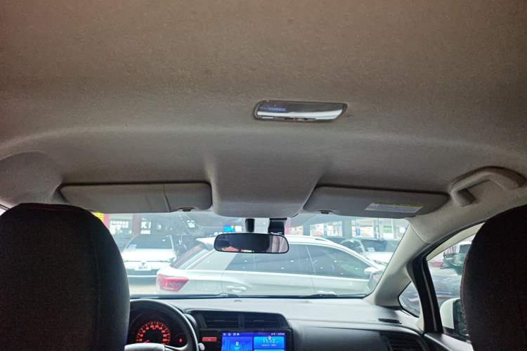 Used Honda Fit 2016 1.5L LX CVT Comfort Model Headliner