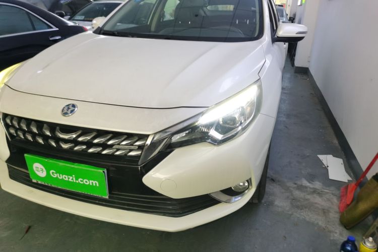 Used Venucia T90 2018 2.0L CVT Smart Connect Luxury Edition China V Standard