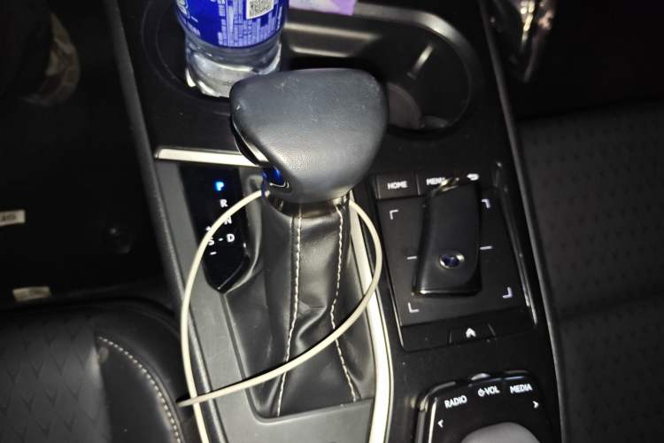 Used Lexus UX 2020 260h Explore & Adventure Edition