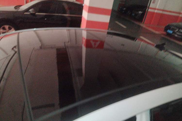 Used Hyundai Mistra 2016 1.8L Automatic Deluxe DLX Model Roof